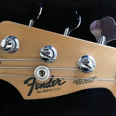 Fender Jazz Bass 1994 Black "Squier Series" 8.9 lbs. HSC image 8
