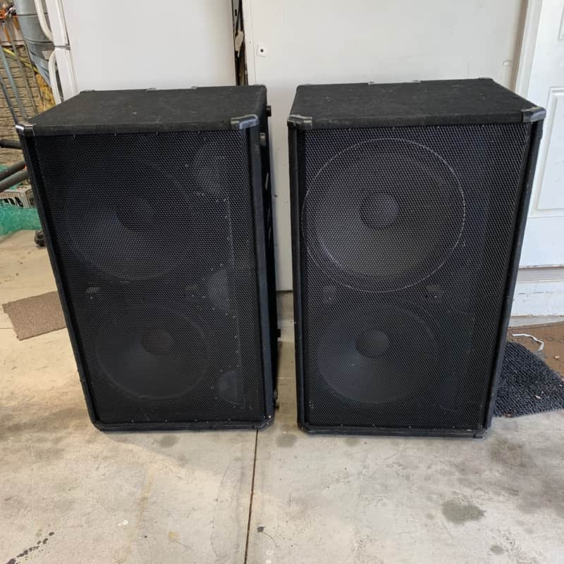Peavey PA Unpowered Speaker System (4) PV215 (2) SP218 | Reverb