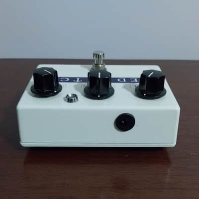 Red Witch Deluxe Moon Phaser image 4
