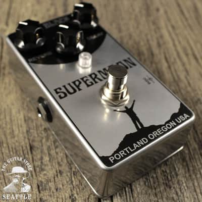 Mr. Black Supermoon Reverb Pedal - Chrome Edition image 3