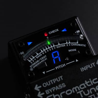 Boss TU-3W Waza Craft Chromatic Tuner image 5