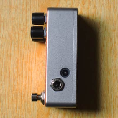 One Control Fluorescent Orange Amp in a Box image 3