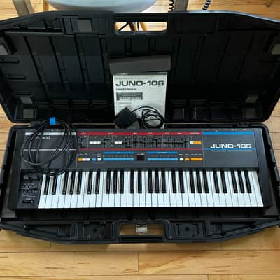 Roland Juno-106 61-Key Programmable Polyphonic Synthesizer 1984 - 1985 - Black image 1