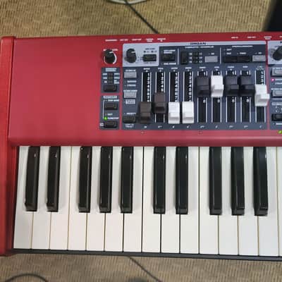 Nord Electro 6D 61 key image 3