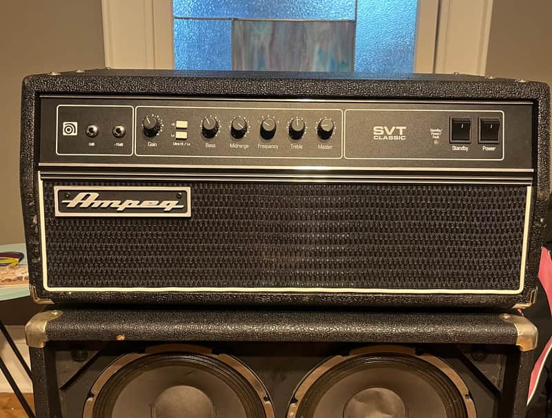 Ampeg SVT-CL Classic Series 300-Watt Tube Bass Amp Head