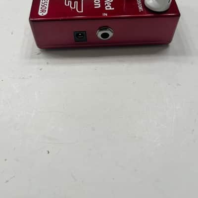 Mad Professor Mighty Red Distortion Overdrive Guitar Effect Pedal image 4