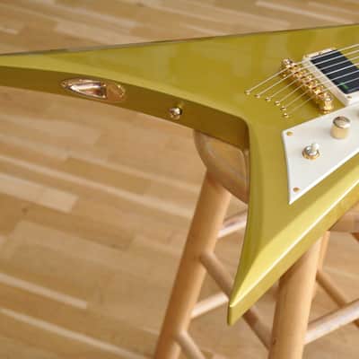 ESP LTD KH-V MGO Metallic Gold / KHV Kirk Hammett Signature / Made in Korea / W24030571 image 4