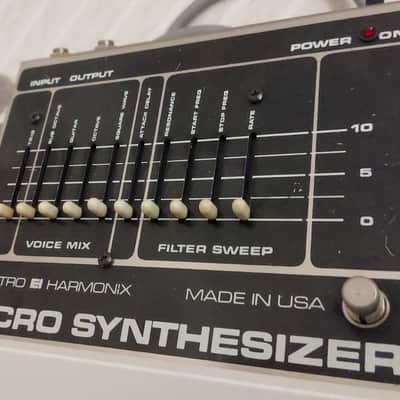 Electro Harmonix Eh7900 Micro Synthesizer | Reverb