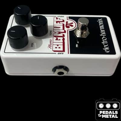 Electro-Harmonix Nano Big Muff Pi Distortion / Sustainer 2013 - Present - White / Black / Red - X18557 image 3