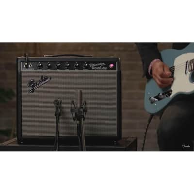 Fender 64 Custom Princeton Reverb Guitar Amplifier image 2