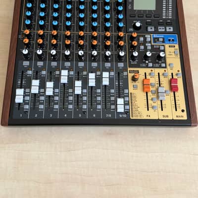 Tascam Model 12 + Decksaver + Official Tascam Bag – Excellent Condition image 3