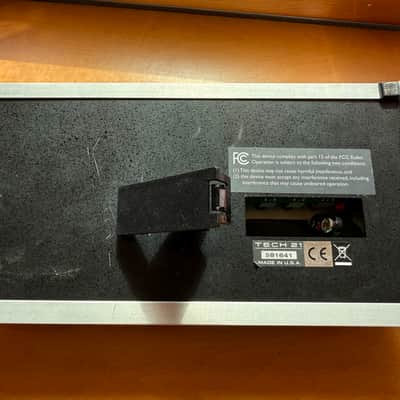 Tech 21 Blonde Deluxe image 6