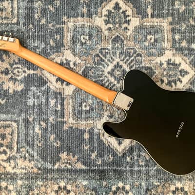 Squier Classic Vibe '60's Custom Telecaster Baritone Guitar 2025 - Black image 9