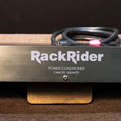 Furman RR-15NL - Rack mount Power Conditioner Black image 1