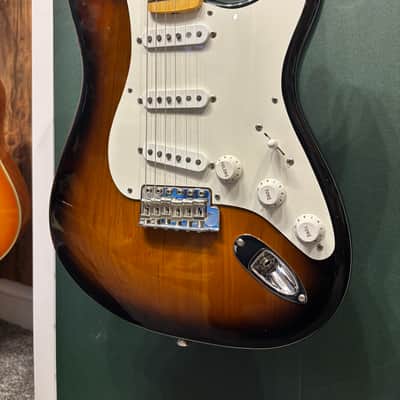 Fender American Original '50s Stratocaster with Maple Fretboard 2018 - 2022 - 2-Color Sunburst image 3