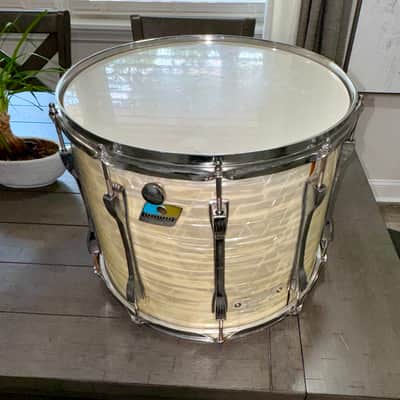 Ludwig 15 inch blue olive long lug Tom 70s - White marine pearl image 3
