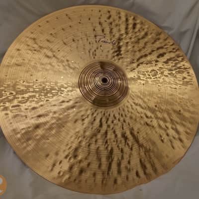 Paiste 20" Signature Traditionals Light Ride Cymbal