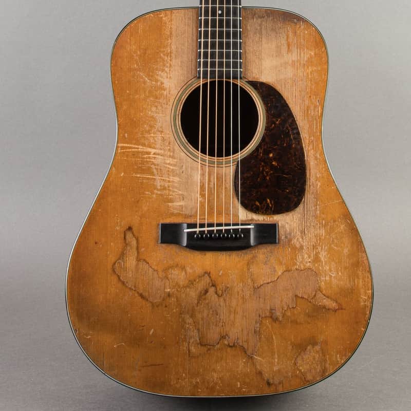 1942 Martin D-18