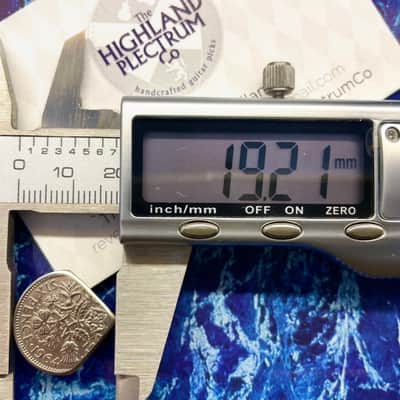 **Special Offer 20% Discount** Two (2) “Brian May Inspired “ Queen Elizabeth Sixpence Coin Guitar Picks. image 3