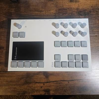 Torso Electronics S-4 Sampler - White, with Decksaver image 7