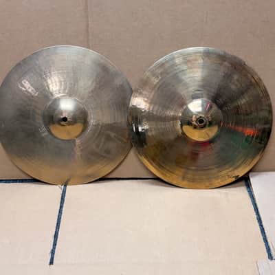 Zildjian Avedis 14" Hi-Hat Cymbals (Pair) – Traditional Finish – Used B-Stock image 1