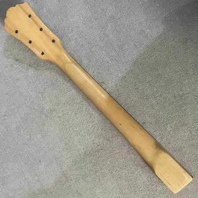 Washburn Short Scale Guitar Maple Wood Neck, 22 Frets Fingerboard image 3