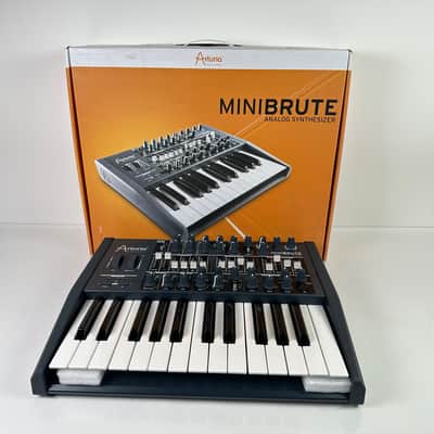 (New) Arturia MiniBrute Analog 25-Key Keyboard Synthesizer Arpeggiator MIDI USB