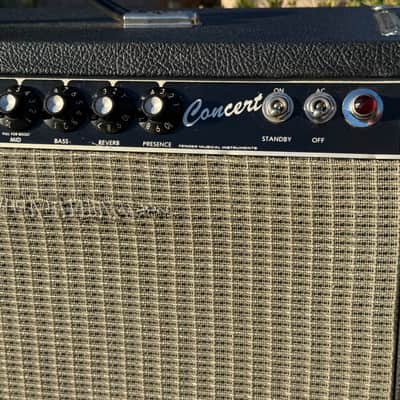 Fender Concert 2-Channel 60-Watt 1x12" Serial #F409884, Guitar Tube Amp Combo 1981 - 1987 - Black image 4