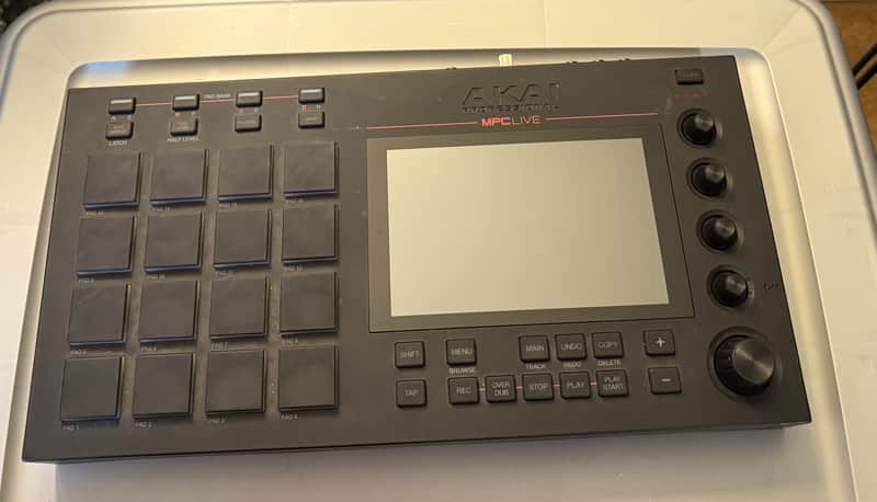 Akai MPC Live Standalone Sampler / Sequencer 2017 - 2020 - Black image 1