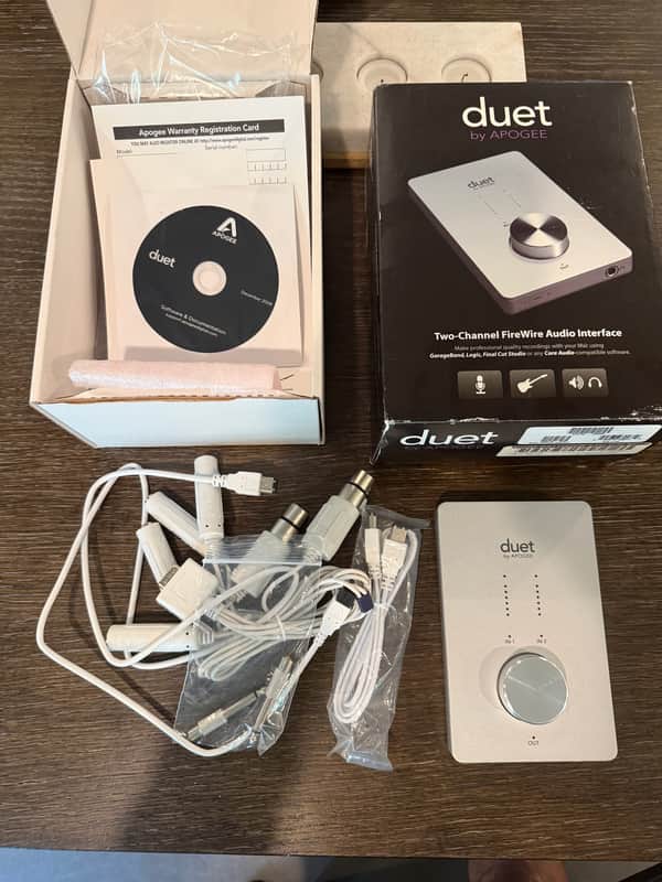 Apogee Duet Firewire Audio Interface 2000s. - Silver image 1
