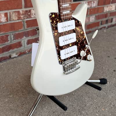 Ernie Ball Music Man Ball Family Reserve Albert Lee Signature MM90 Tremolo - Ghost In The Shell - 1 of 80 image 3