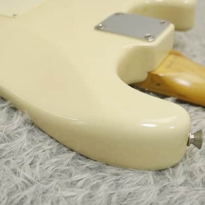 1990’s Fender Japan FUJIGEN Made Stratocaster ST-40 Vintage White finish Made in Japan image 17