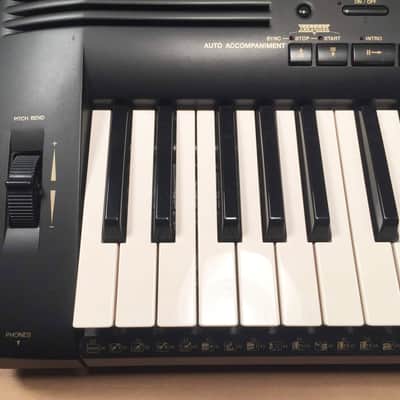 Yamaha PSR 630 Synthesizer Arranger Piano Keyboard image 4