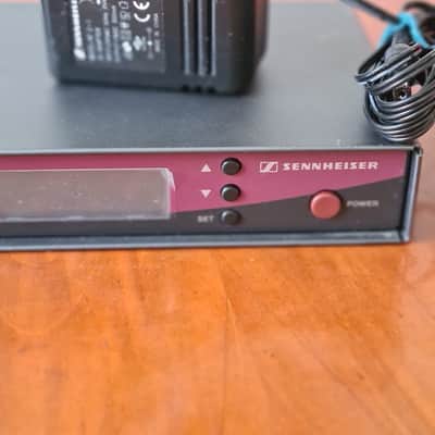 Sennheiser 🎧 Sennheiser EM 100 G2 True Diversity Receiver – Professional Wireless Perform image 3