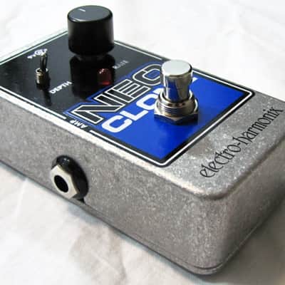 Used Electro-Harmonix EHX Neo Clone Analog Chorus Guitar Effects Pedal! image 3