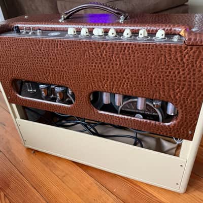 Victoria Golden Melody Combo - 2x12 image 3
