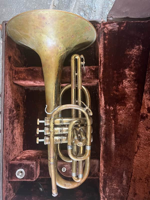 Olds and Sons brand Mellophone, with case and mouthpiece, Made in USA image 1