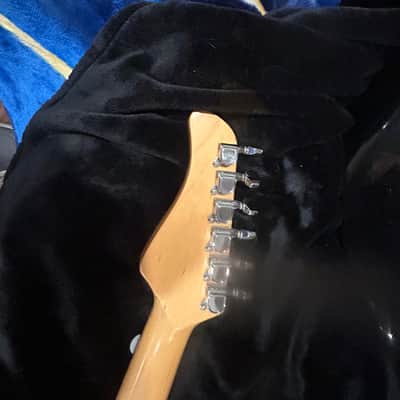 Fernandes LE-X Stratocaster 1990’s - Cherry Red image 7