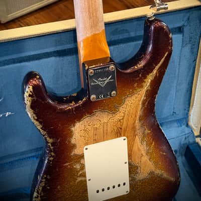 Fender Custom Shop 1963 Stratocaster -  Super Faded Aged 3-Color Sunburst Sparkle image 7