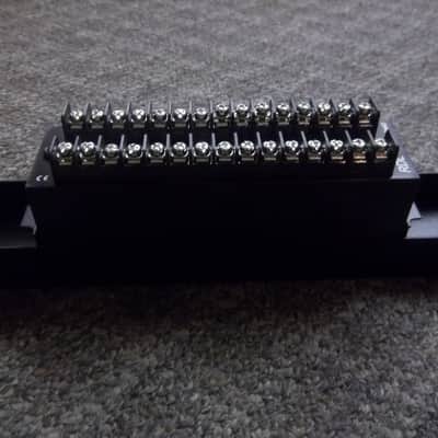 RDL RU-DA4D Audio Distribution Amplifier with Rack Mount image 4
