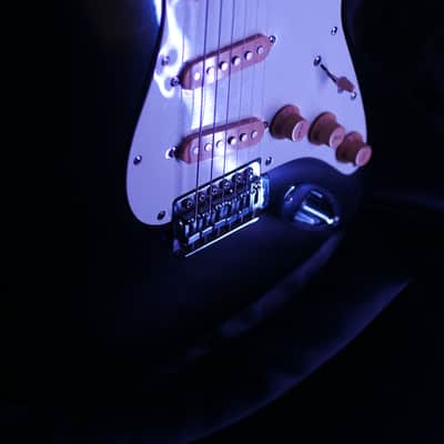 Squier II Standard Stratocaster HSS with Maple Fretboard (Made in Korea) 1989 - 1992 - Black image 9