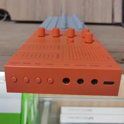 Yamaha Seqtrak Mobile Music Ideastation 2024 - Present - Grey / Orange image 2
