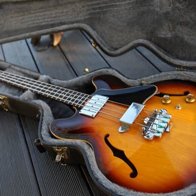 Gibson EB-2 1966 - Sunburst image 16