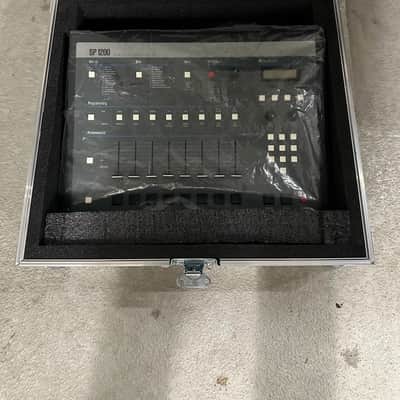 E-MU Systems SP-1200 8-Voice Drum Sampler 1987 - 1996 - Black image 13