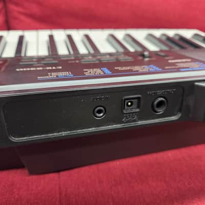 Casio CTK-2300 61 note keyboard - Black image 9