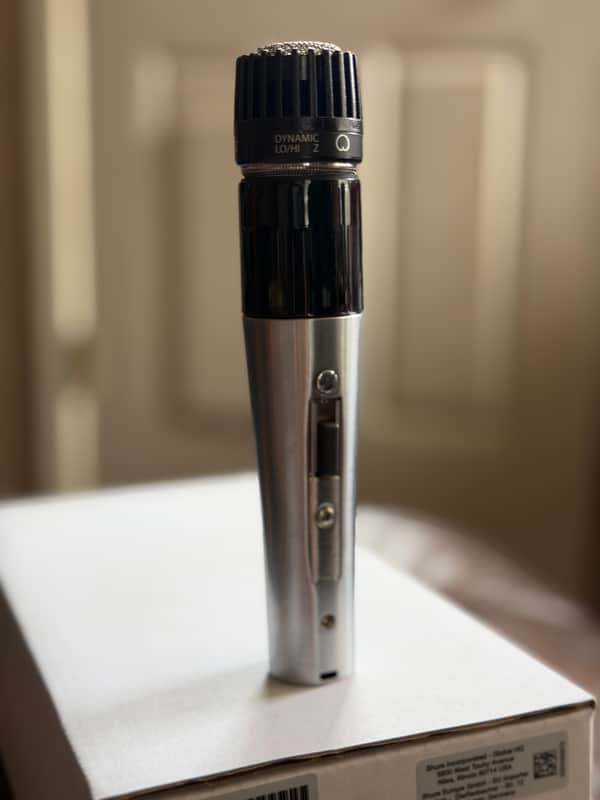 Shure 545SD-LC Switchable Cardioid Dynamic Microphone