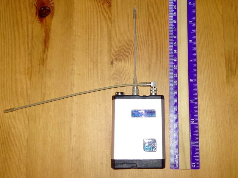 Envoy EN2 DX Bodypack True Diversity Receiver 606-646 MHz Range for UK & Europe image 1