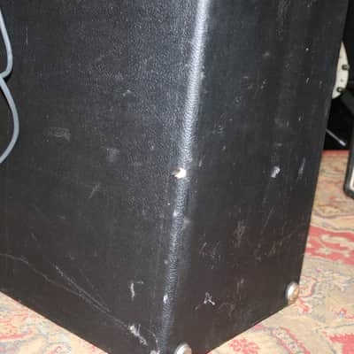 1978 Music Man HD-130 bass head with 2x12 RH cab image 10
