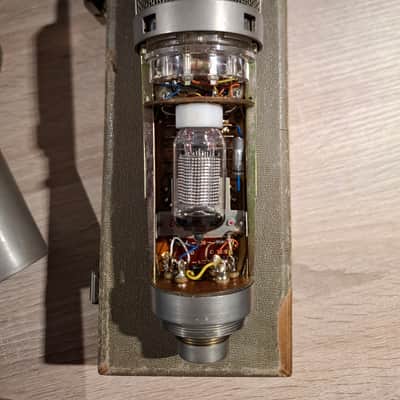 Neumann U 67 Large Diaphragm Multipattern Tube Condenser Microphone 1960 - 1971 - Nickel image 5
