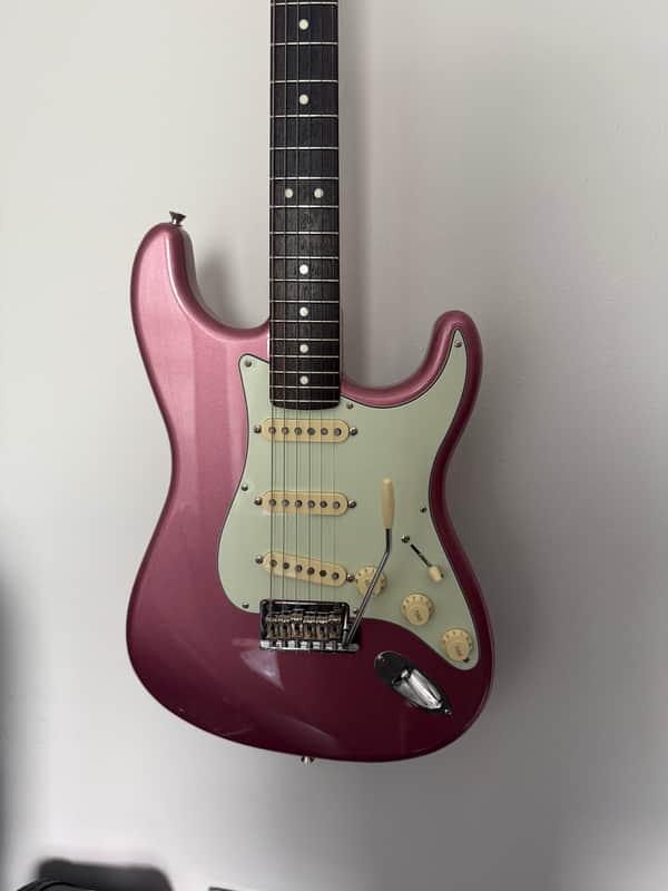 ギター Fender MIJ Hybrid 60s Stratocaster VWH Fender MIJ Hybrid 60s Stratocaster | Reverb